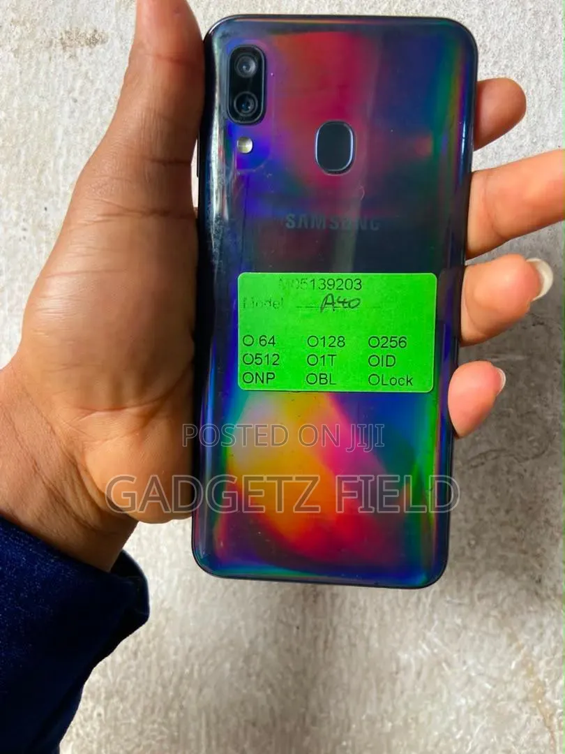 Samsung Galaxy A40 64 GB