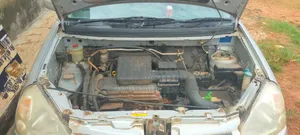 Suzuki GS 2010 Silver