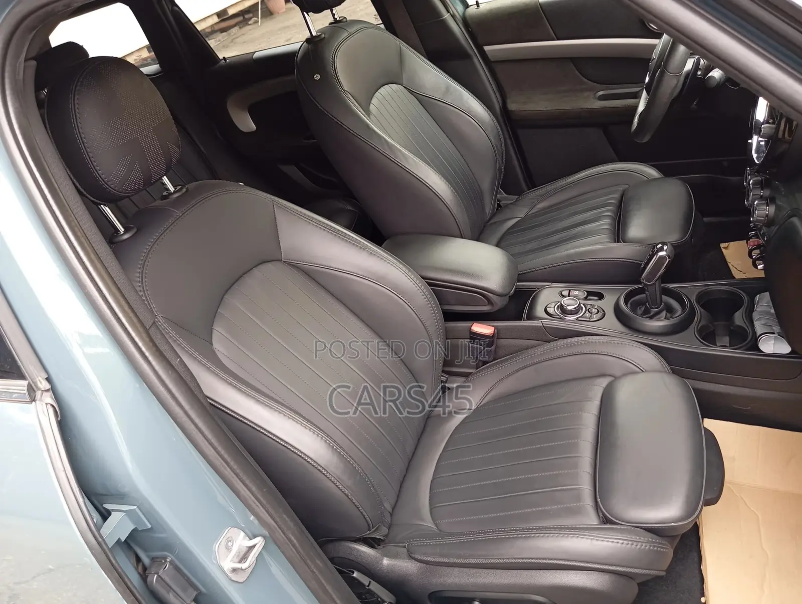 Mini Cooper 2023 Gray