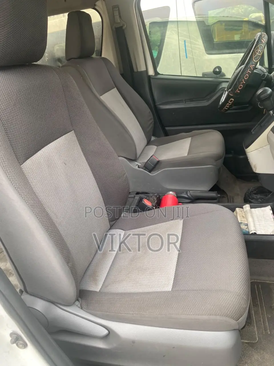 Toyota HiAce 2023 White
