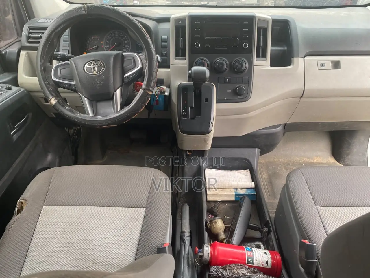 Toyota HiAce 2023 White