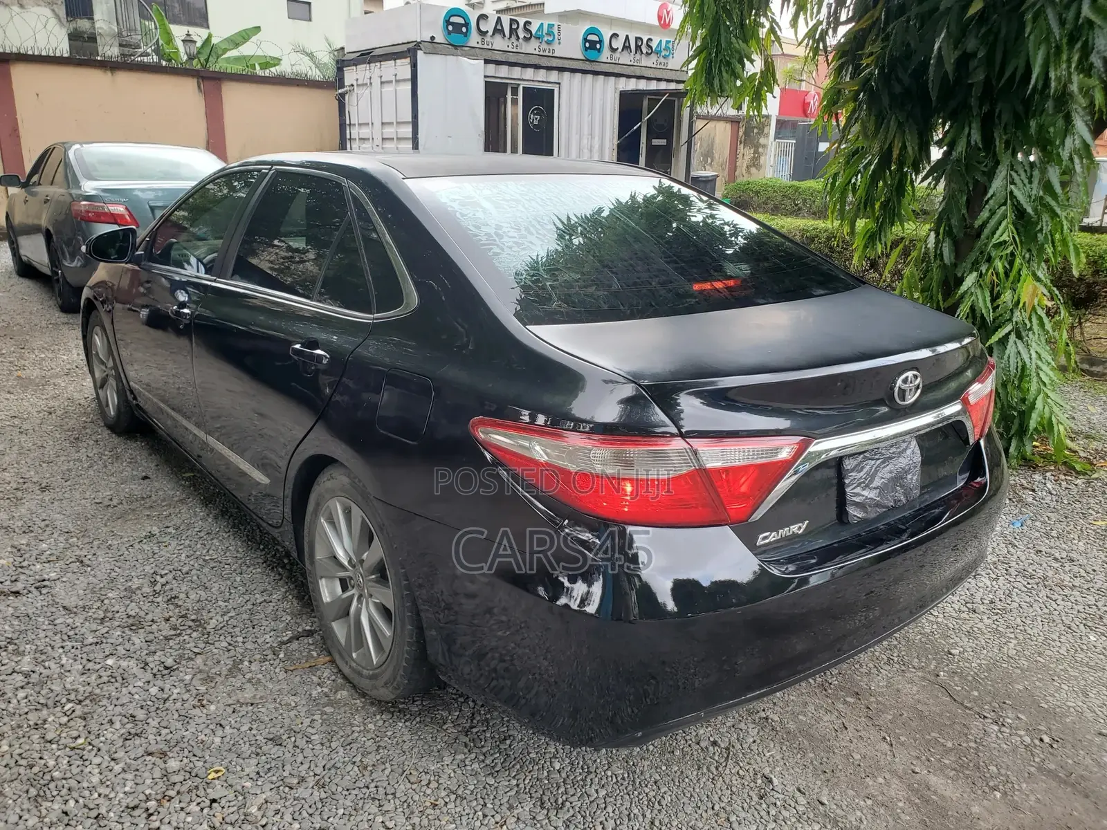 Toyota Camry 2017 Black