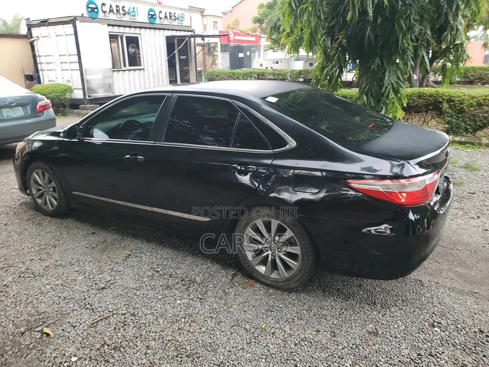 Toyota Camry 2017 Black
