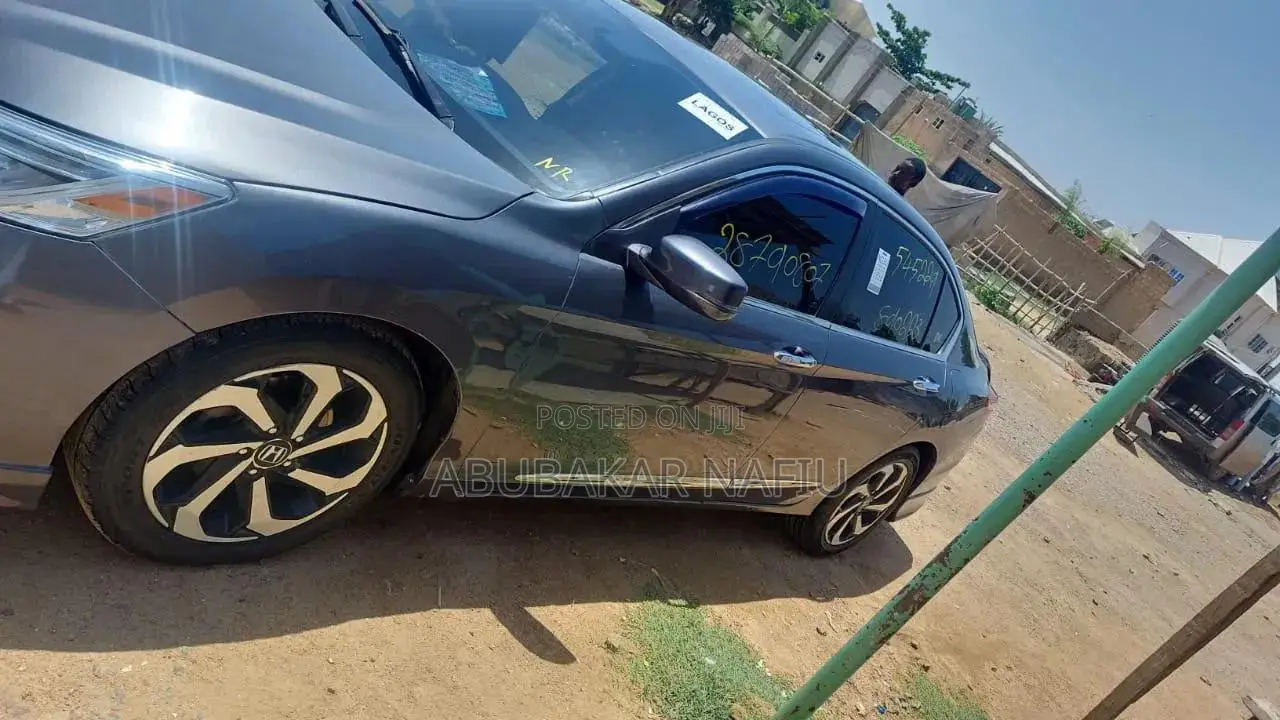 Honda Accord 2016 Gray
