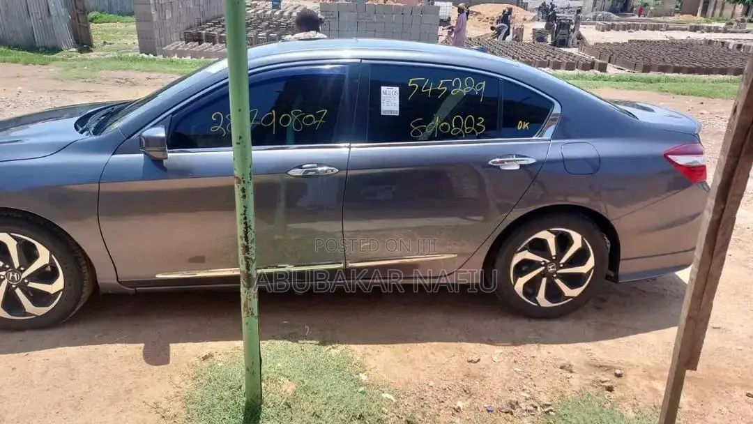 Honda Accord 2016 Gray