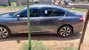 Honda Accord 2016 Gray