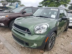 Mini Cooper 2016 Green