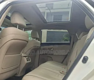 Toyota Venza 2013 White