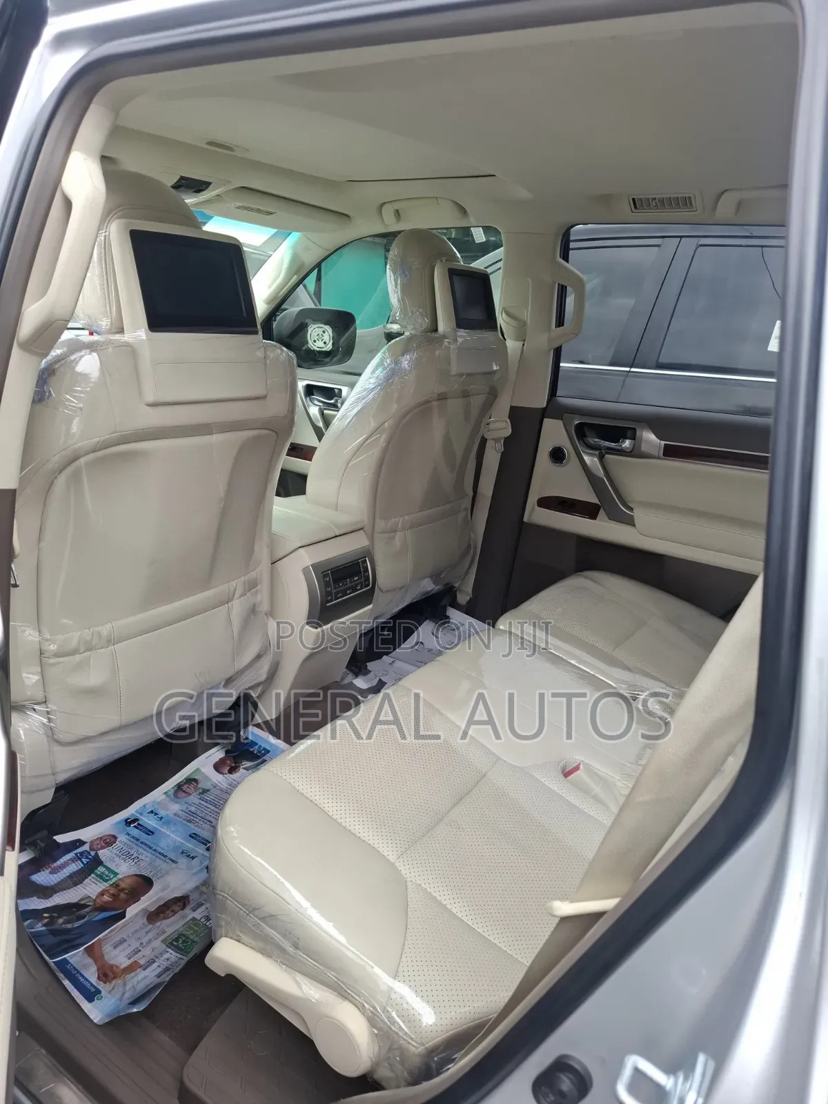 Lexus GX 2013 Silver