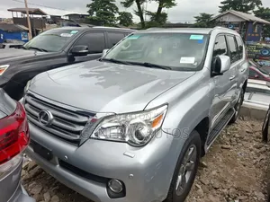 Lexus GX 2013 Silver