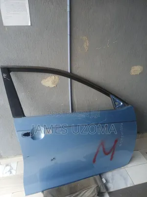 Empty Front and Back Right Side Doors Toyota Camry 2013 Model