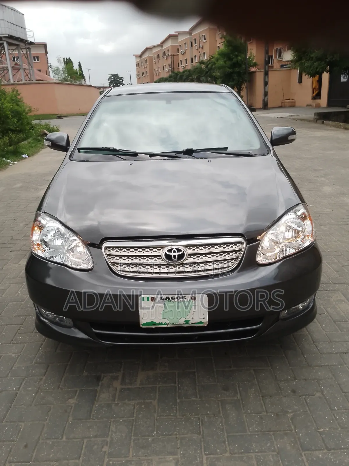 Toyota Corolla 2004 Gray