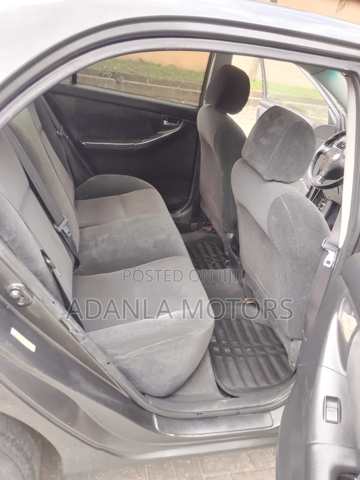 Toyota Corolla 2004 Gray