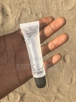 Colourless Hydrating Lipgloss
