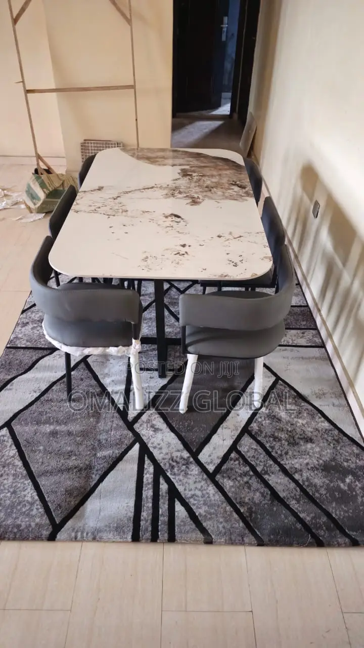 Unique and Quality 6seater Dining