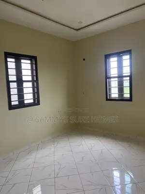 4bdrm Duplex in Police Estate for rent