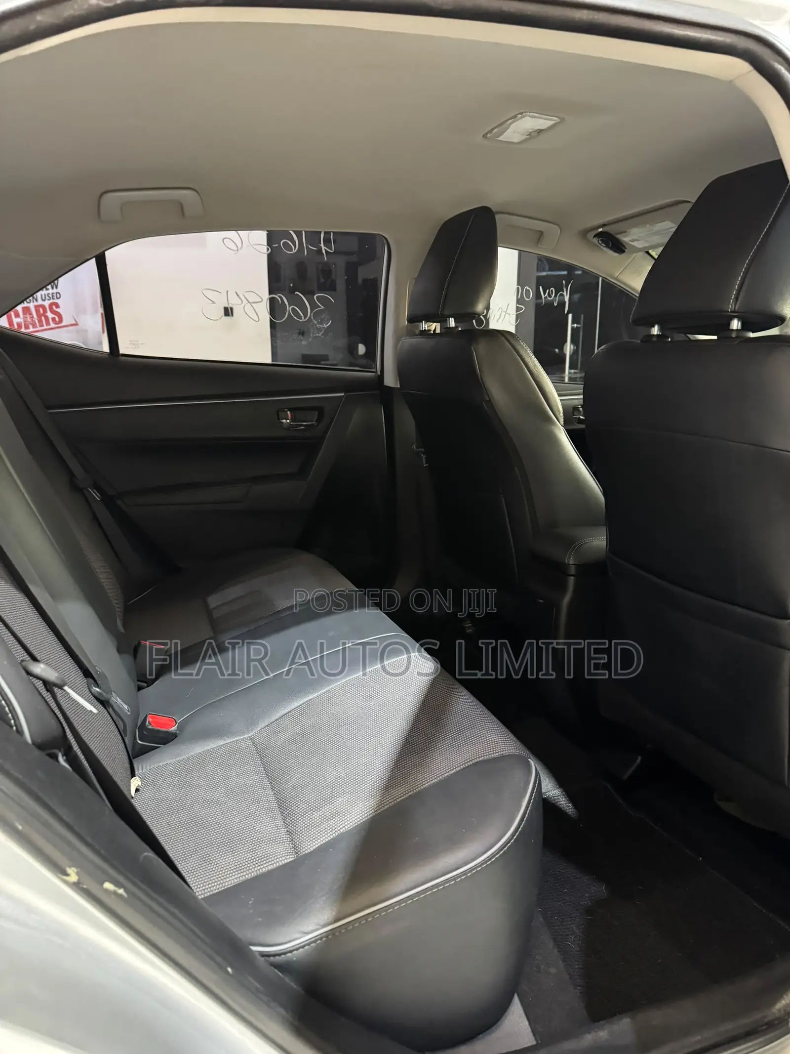 Toyota Corolla 2015 Silver