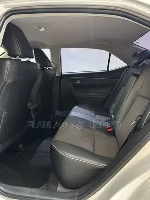 Toyota Corolla 2015 Silver