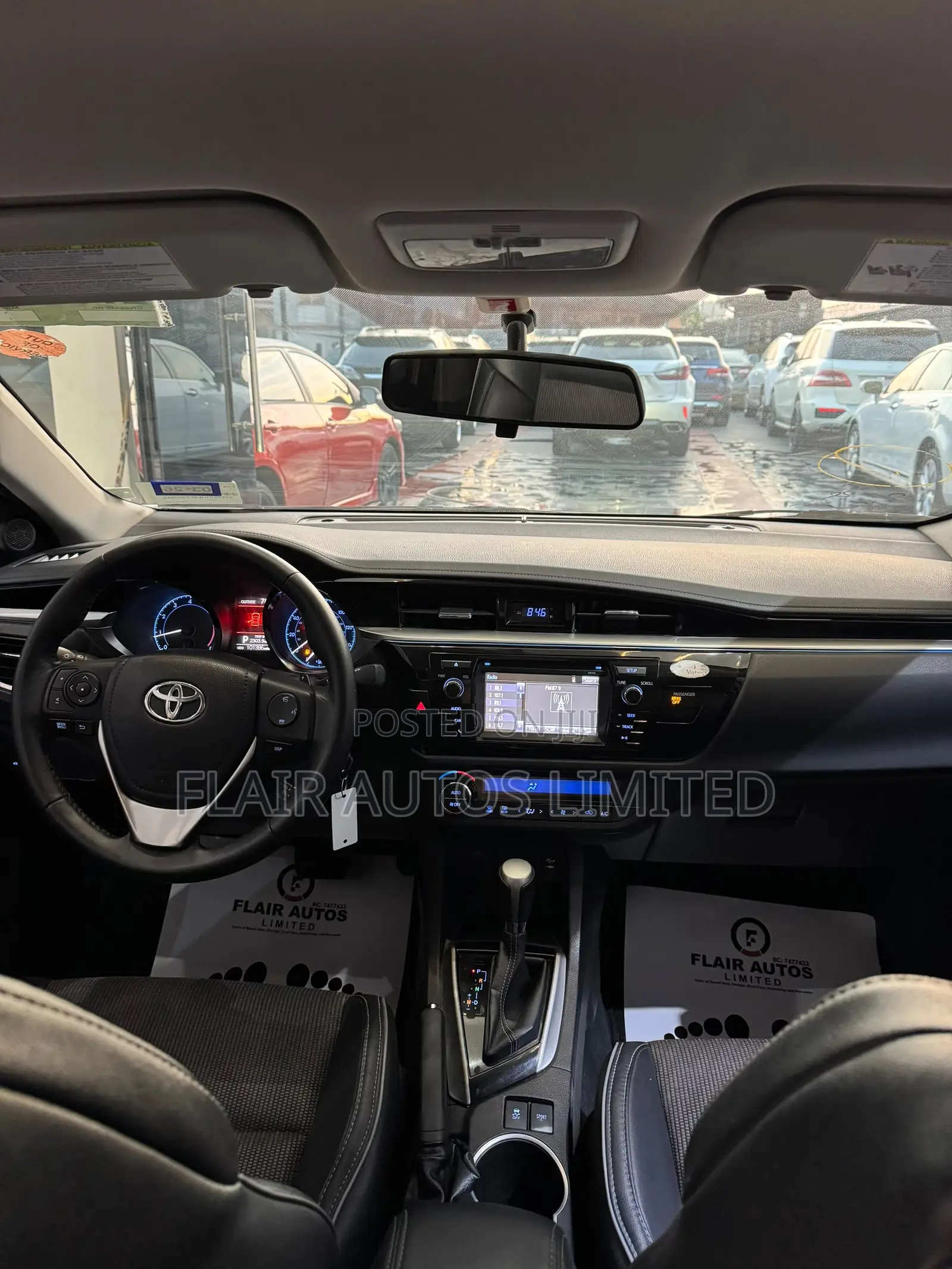 Toyota Corolla 2015 Silver