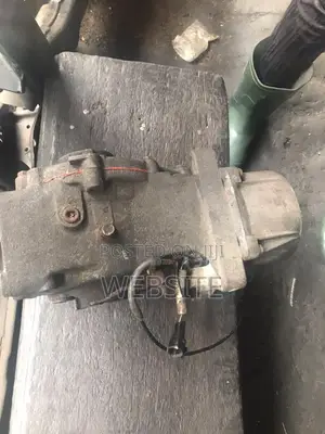 Back Axle RAV4 08/10