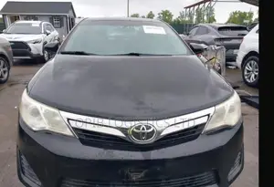 Toyota Camry LE 4dr Sedan (2.5L 4cyl 6A) 2014 Black