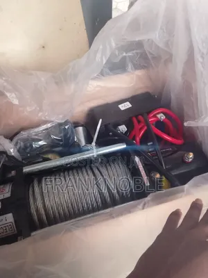 12V Electric Vehicle Winch
