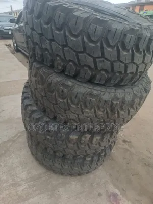 Off Road Tyres Available 35*12*50r 20