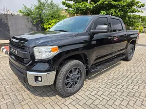 Toyota Tundra 2017 Black