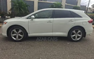 Toyota Venza Limited AWD V6 2013 White