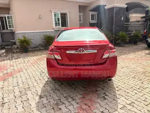Toyota Camry 2010 Red