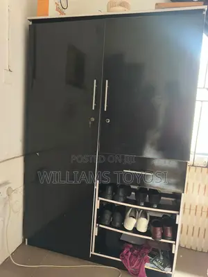 Wooden Bedroom Wardrobe