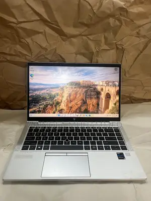 Laptop HP EliteBook 840 G8 16GB Intel Core i5 SSD 512GB