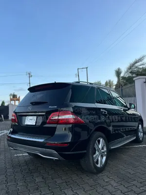 Mercedes-Benz M Class 2013 Black
