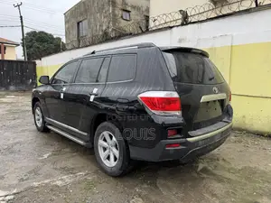 Toyota Highlander 2013 Black