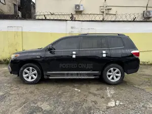 Toyota Highlander 2013 Black