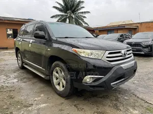Toyota Highlander 2013 Black