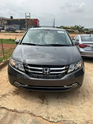 Honda Odyssey Touring 4dr Minivan (3.5L 6cyl 6A) 2014 Gray