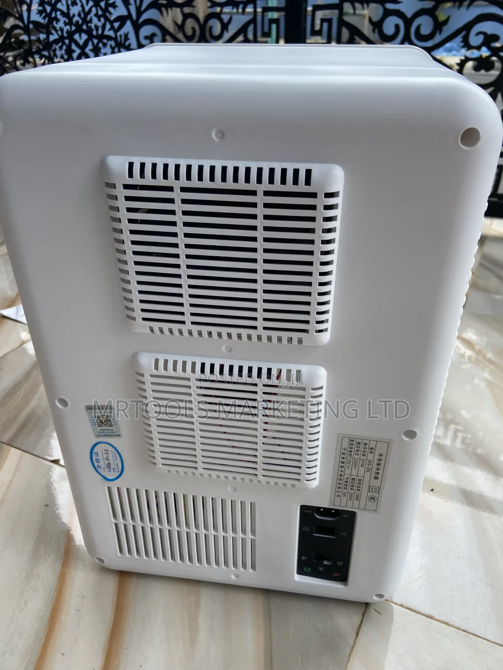 Students Mimi Fridge/ Heater 2in 1