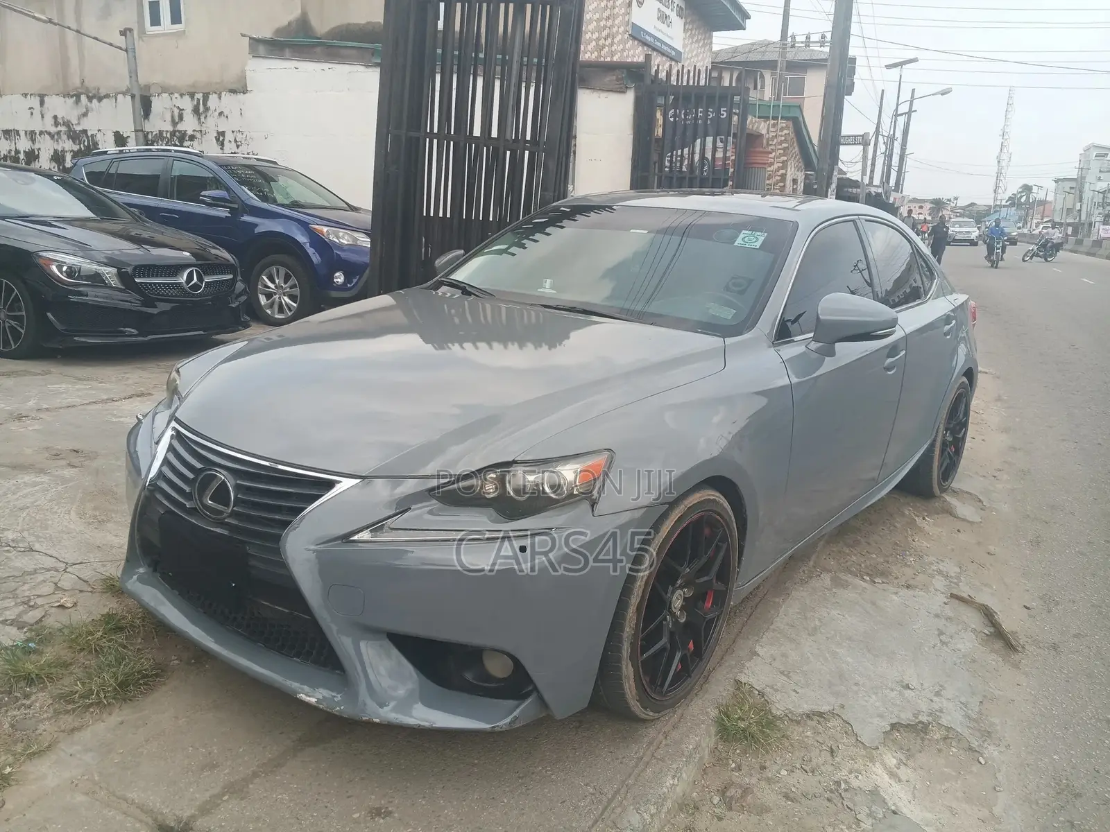 Lexus IS 2015 Gray