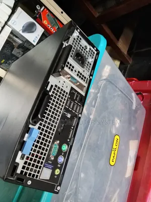 Desktop Computer Dell Precision 7910 16GB Intel Core i7 SSD 256GB