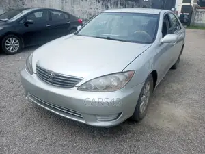Toyota Camry 2002 Silver