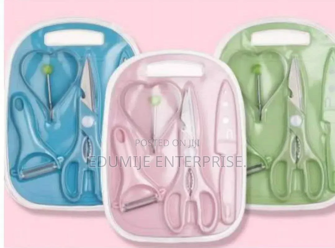 Gift Set Cutting Board With Knife