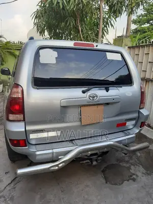 Toyota 4-Runner 2005 Silver