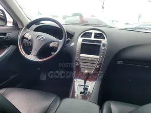 Lexus ES 350 2011 Black