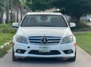 Mercedes-Benz C300 2009 White