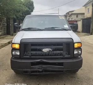 Ford E250 2014 White