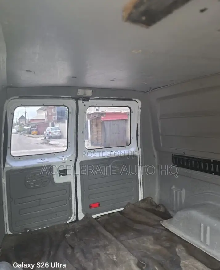 Ford E250 2014 White