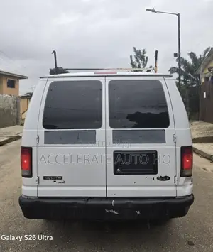 Ford E250 2014 White