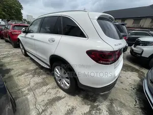 Mercedes-Benz GLC-Class 2019 White