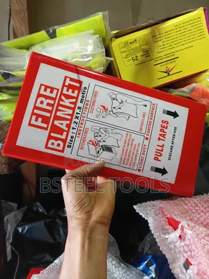 1.2m × 1.8m Fire Blanket – Heavy Duty Fire Safety Blanket